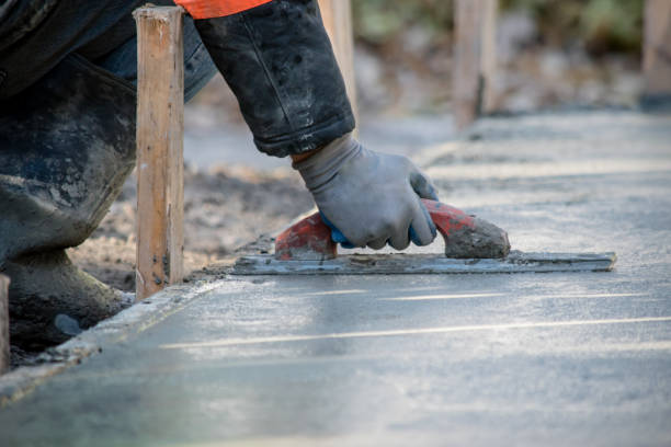 Best Concrete Pool Decks in Niantic, CT